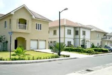 newly-built-4-bedroom-duplex